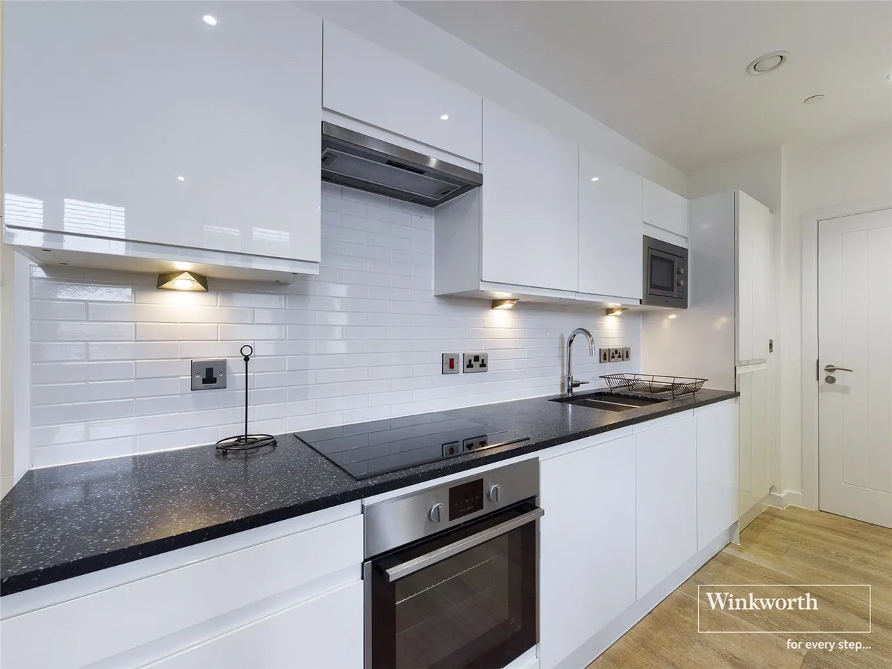 Garrard House, 30 Garrard Street, Reading, Berkshire, RG1, photo 3