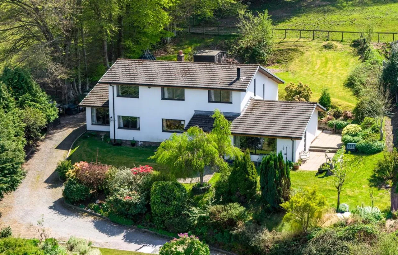4 bed house for sale, Ysbyty Ystwyth, Ystrad Meurig, SY25