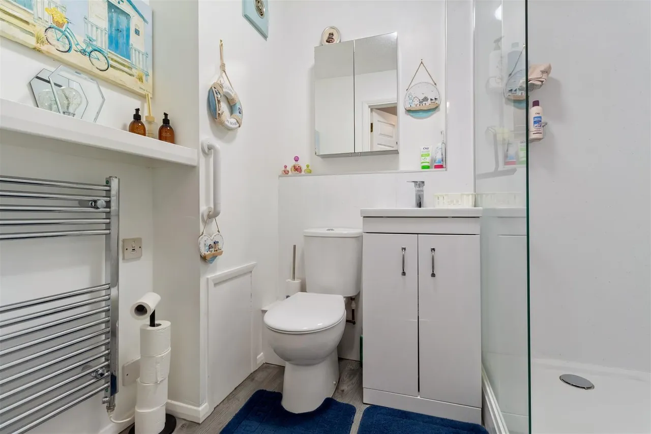 Broadwater Street East, Worthing, photo 12