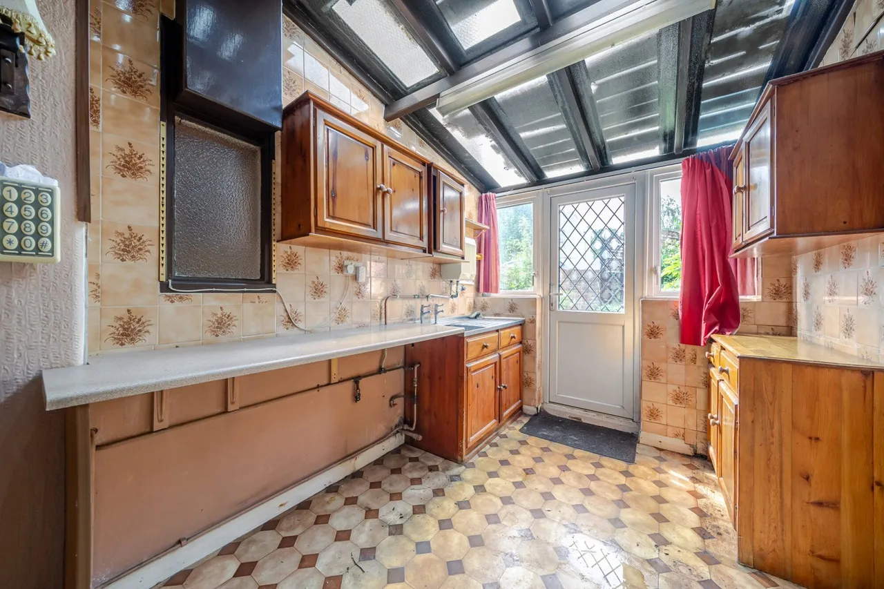 Kings Highway, SE18, photo 15