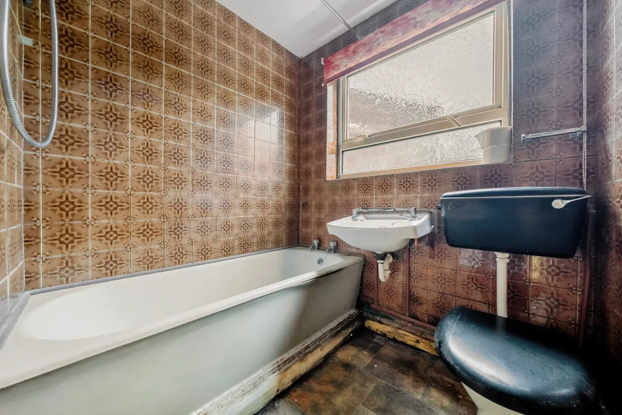 Kings Highway, SE18, photo 6