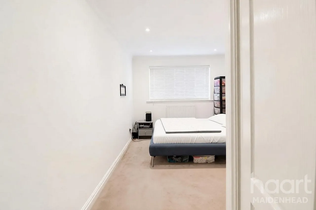 Troutbeck Close, Slough, SL2, photo 5