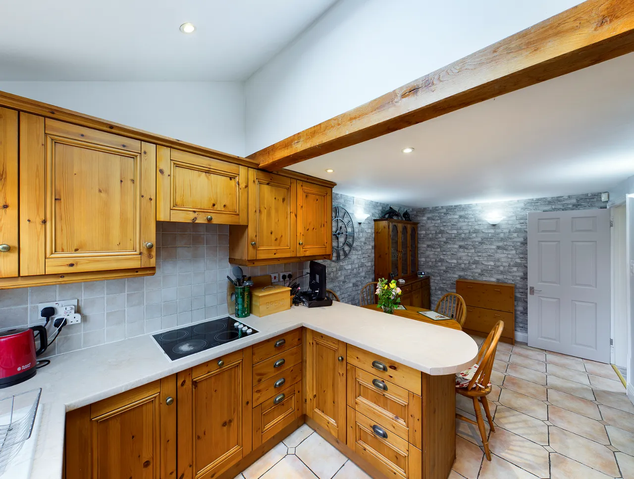 Halstead Road, Earls Colne, Colchester, CO6 2LR, photo 7
