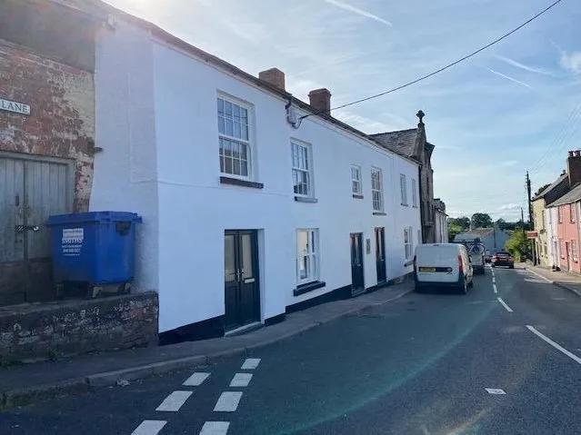 2 bed house to rent — High Street, Ruardean