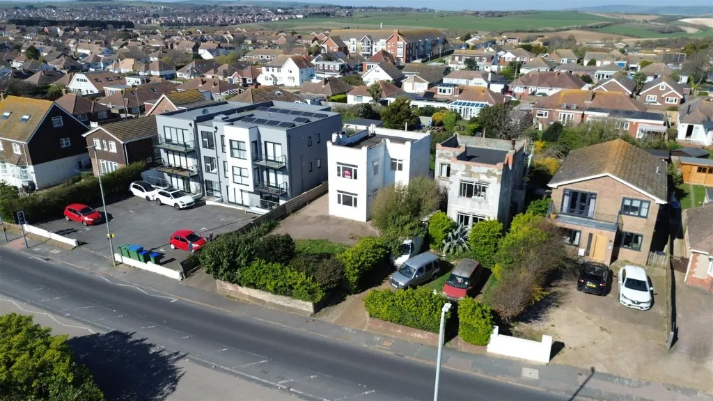 South Coast Road, Peacehaven, BN10, photo 19