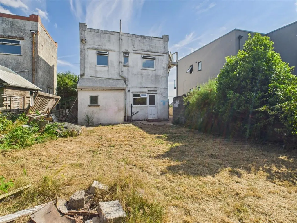 South Coast Road, Peacehaven, BN10, photo 7