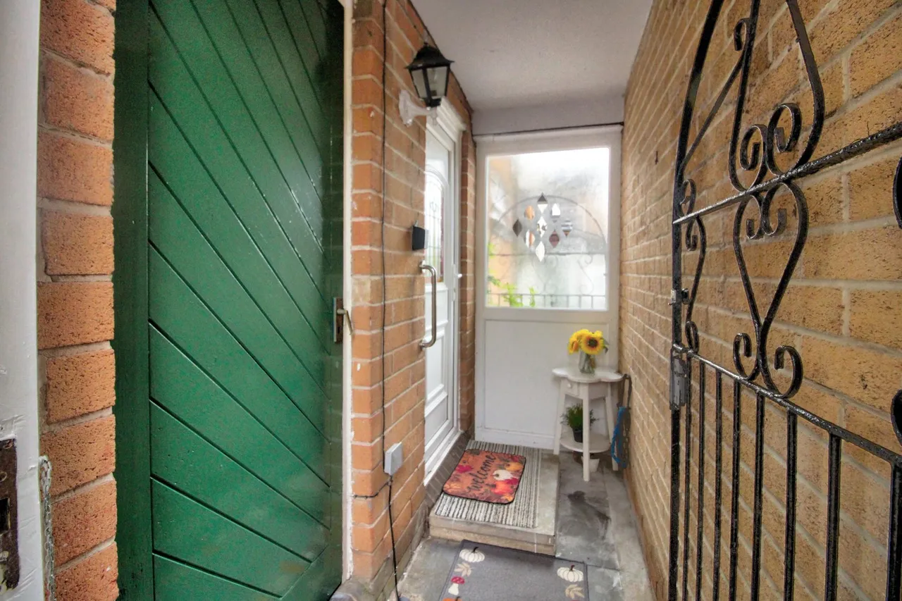 1 bed flat for sale, Leopold Way, Blackburn, BB2