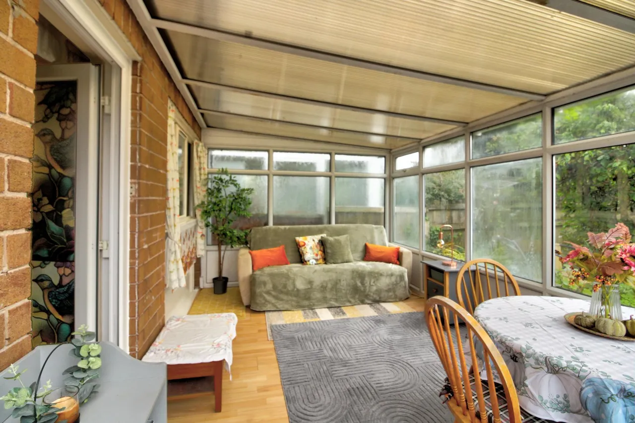 Leopold Way, Blackburn, BB2, photo 4