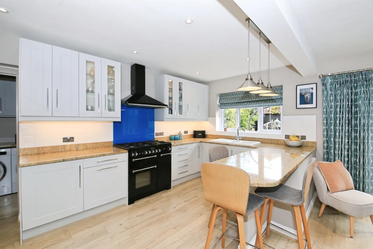 Dovecote Lane, Yaxley, PE7, photo 10