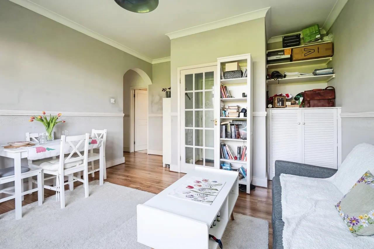 Manor Drive, Surbiton, KT5, photo 5