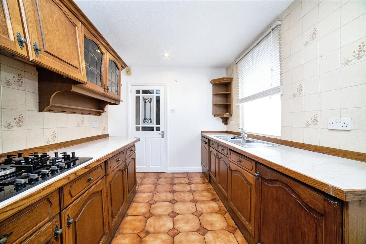 Chesterfield Road North, Mansfield, Nottinghamshire, NG19, photo 7