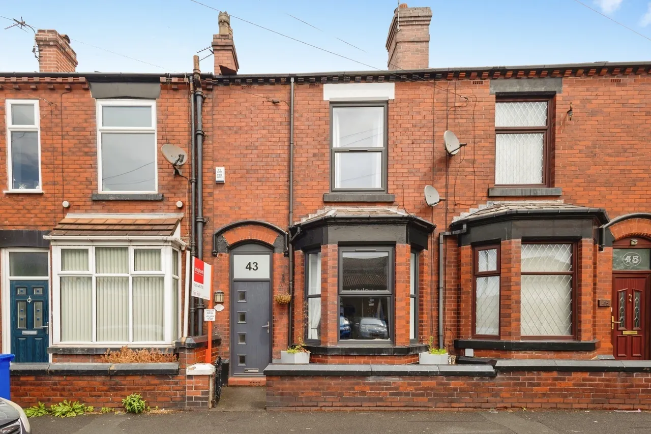 2 bed house for sale — Talbot Road, Hyde, Greater Manchester, SK14