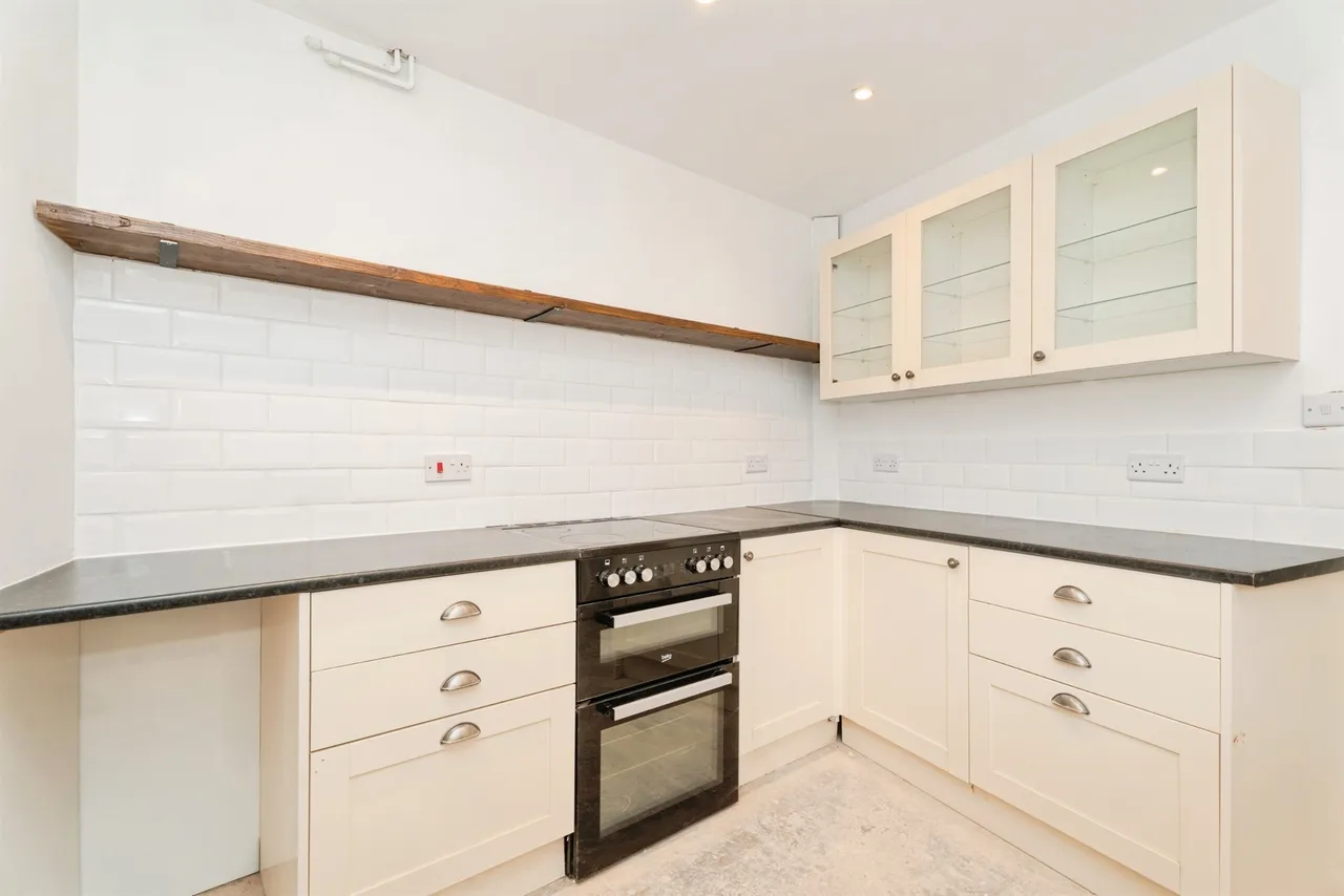 Mill Road, Cromer, photo 5