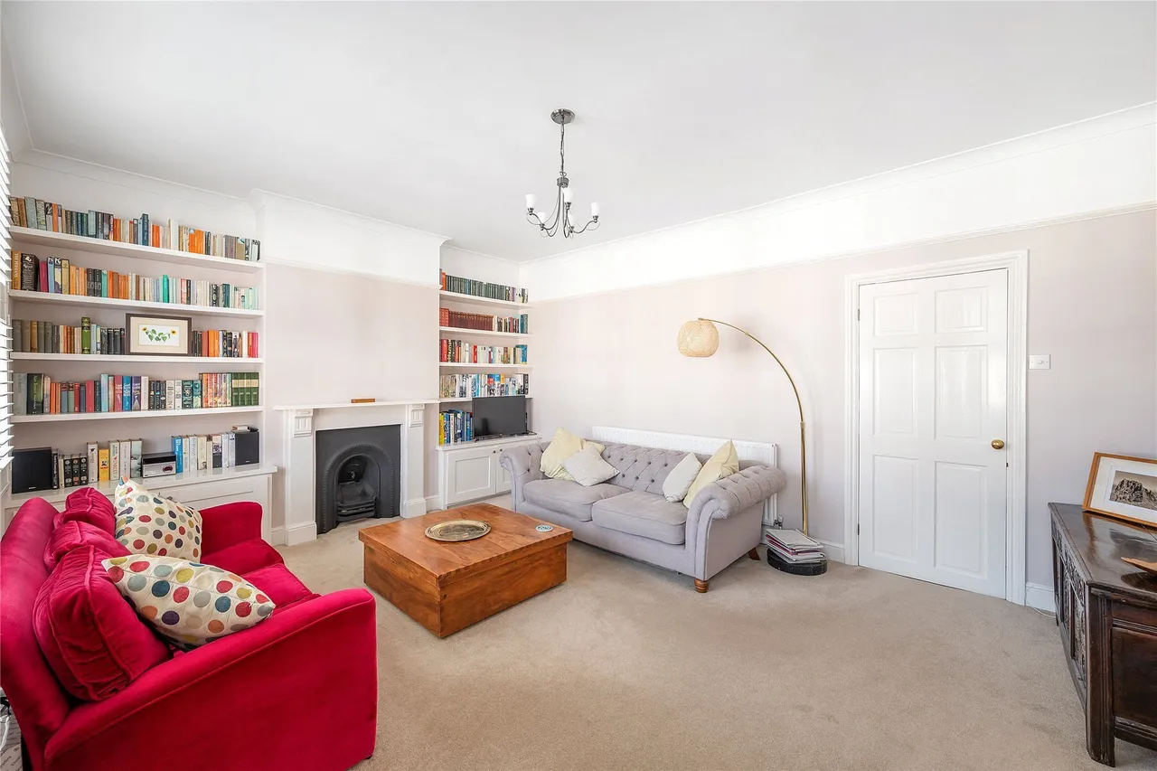 Nelgarde Road, London, SE6, photo 2