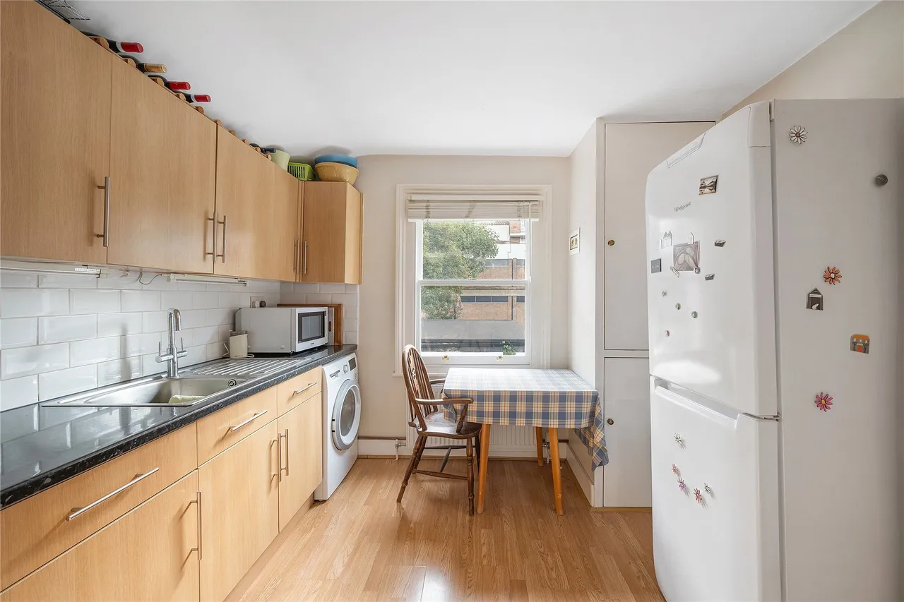 Nelgarde Road, London, SE6, photo 10