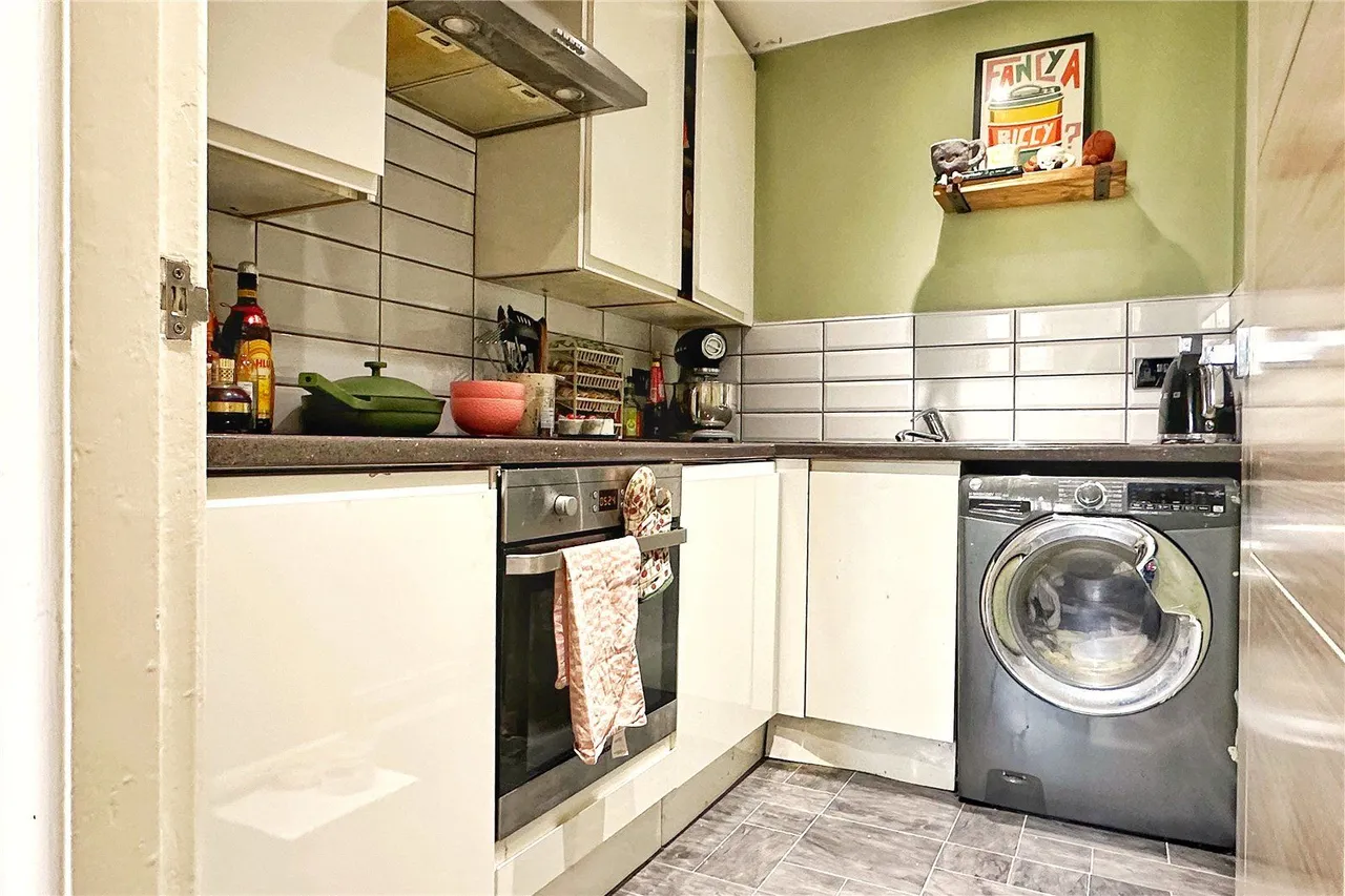 Oldham Road, Ashton-under-Lyne, OL7, photo 8