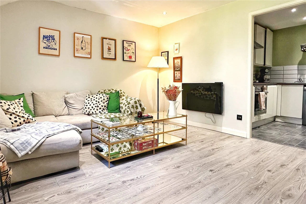 Oldham Road, Ashton-under-Lyne, OL7, photo 6