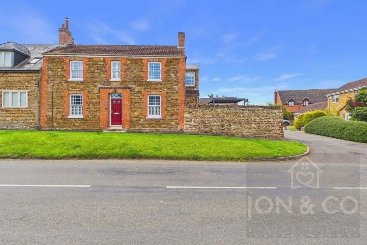 3 bed house for sale, Scaldwell Road, Old, NN6