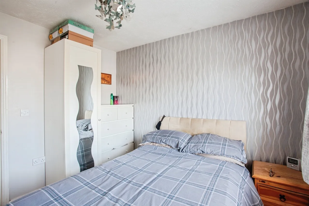 Euston Way, Dinnington, S25, photo 13