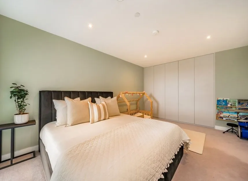 Hermitage Lane, Hampstead, NW2, photo 4