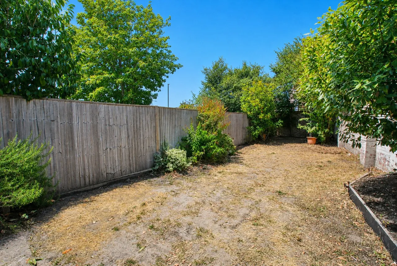 Josephs Road, Guildford, GU1, photo 12
