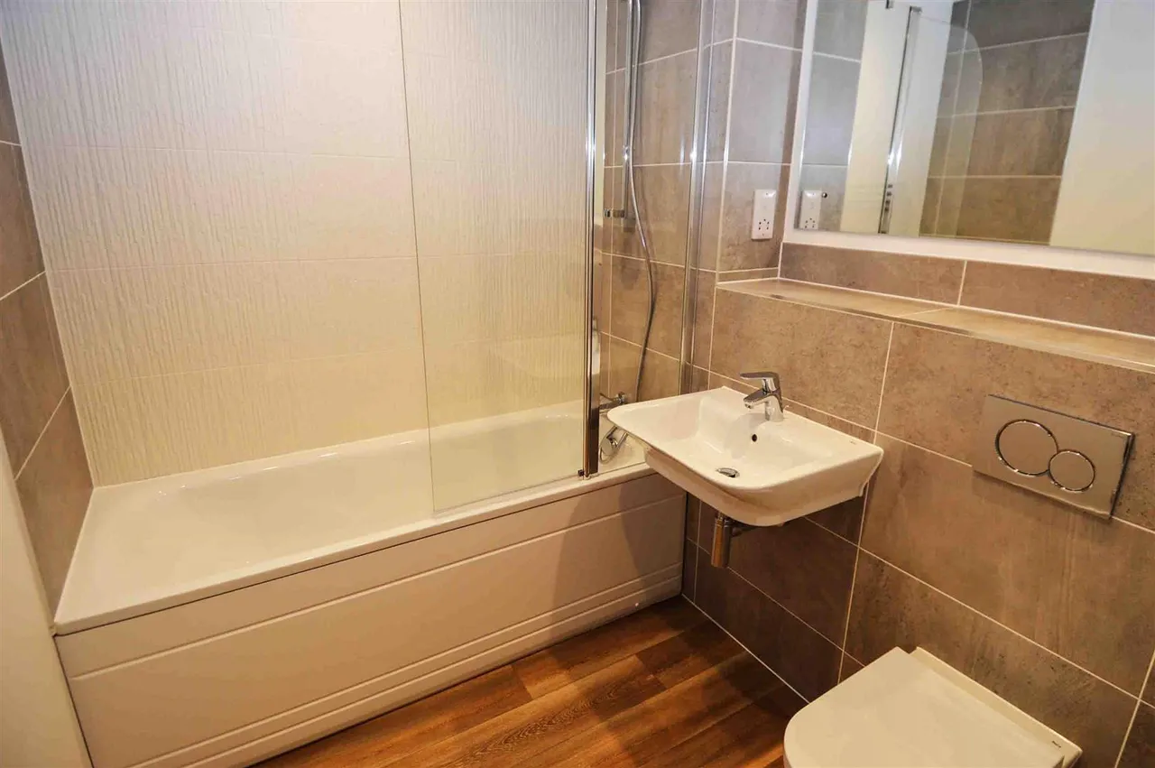 Washington Apartments, 5 Lexington Gardens, Birmingham, West Midlands, B15 2DR, photo 4