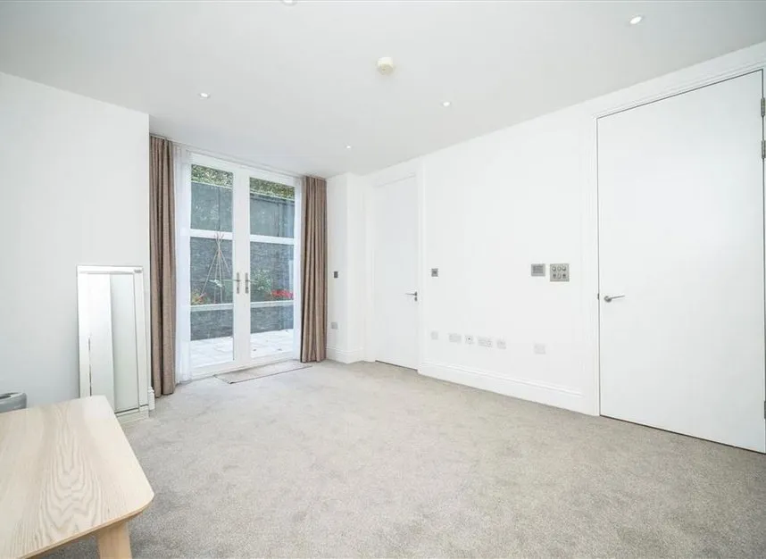Leman Street, Aldgate, E1, photo 8