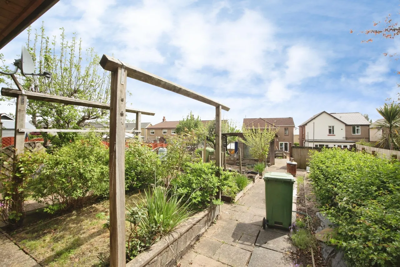 Sycamore Road, Pontypool, NP4, photo 56