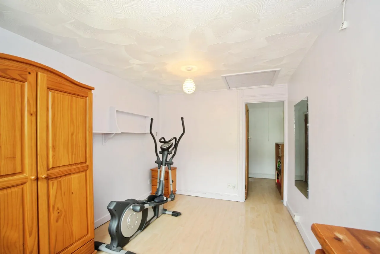 Sycamore Road, Pontypool, NP4, photo 32