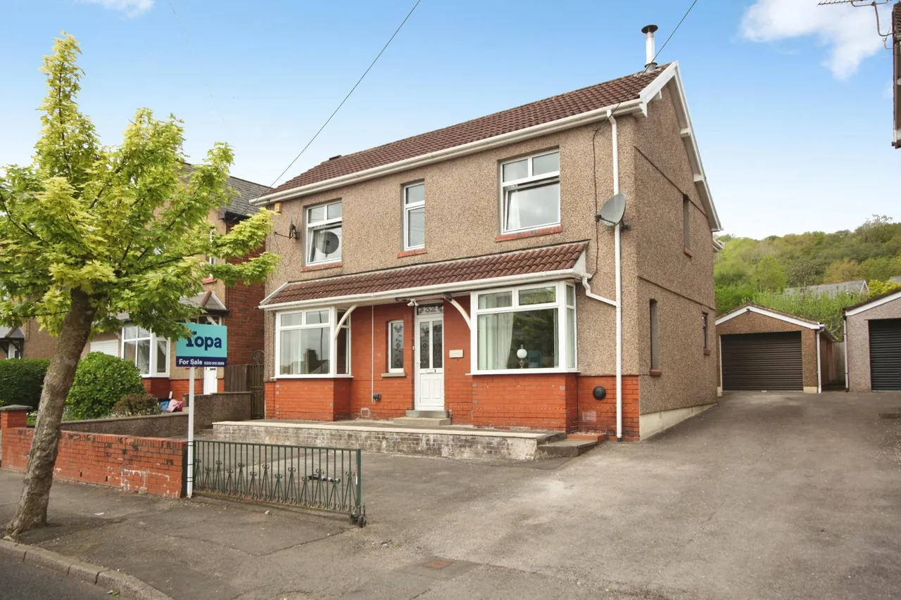 Sycamore Road, Pontypool, NP4, photo 9