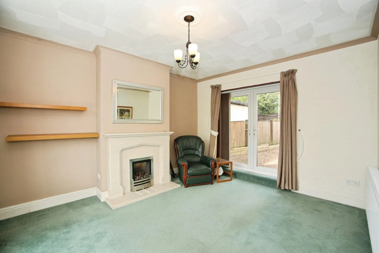 Sycamore Road, Pontypool, NP4, photo 18