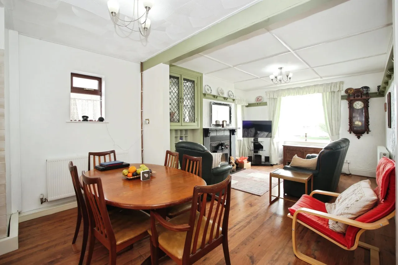Sycamore Road, Pontypool, NP4, photo 8