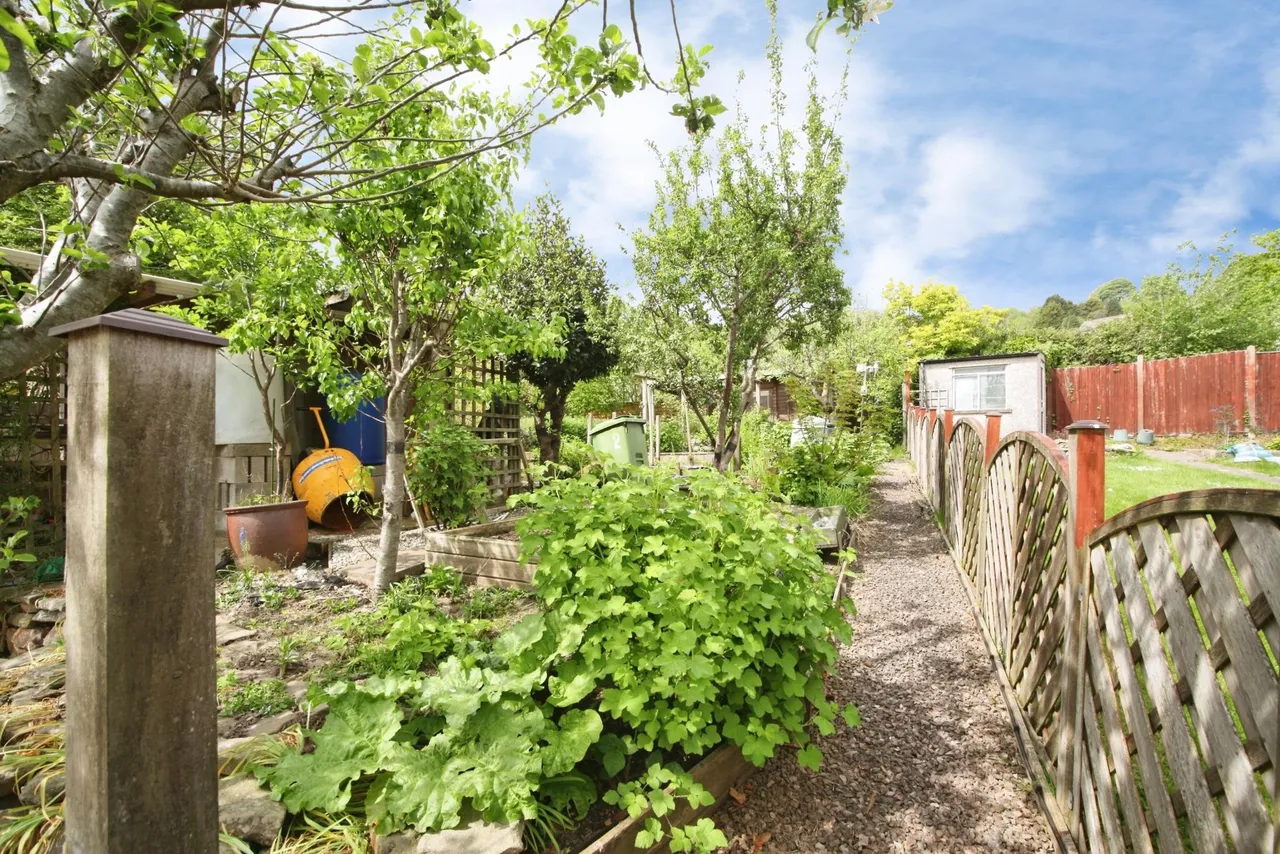 Sycamore Road, Pontypool, NP4, photo 53