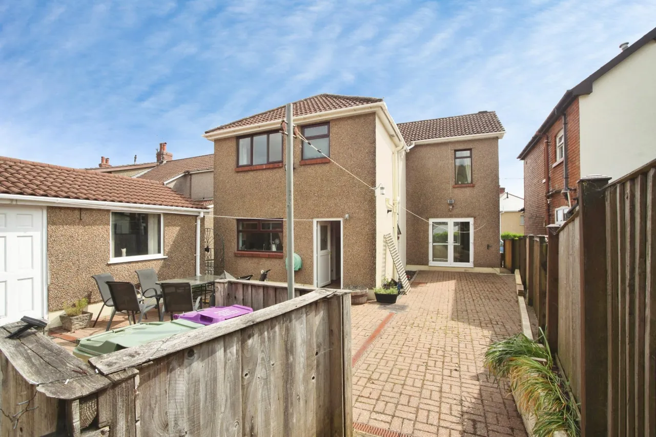 Sycamore Road, Pontypool, NP4, photo 51