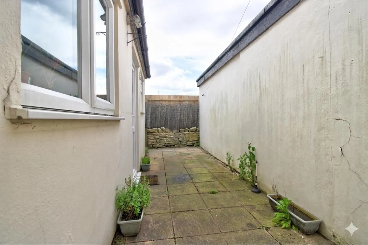 Bishop Street, Newport, NP19, photo 9