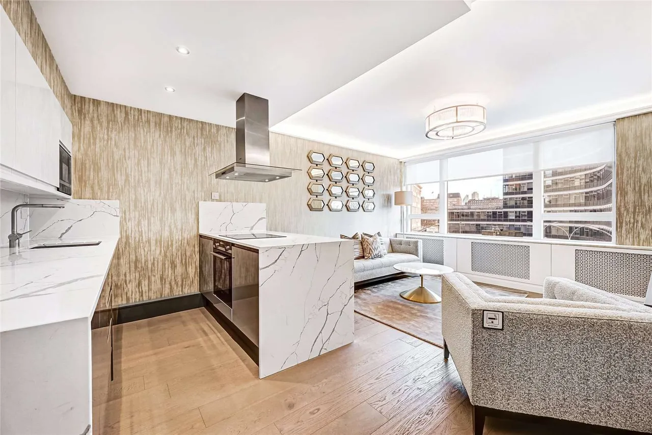 1 bed flat to rent — Millbank Court, 24 John Islip Street, Westminster, London, SW1P 4LG