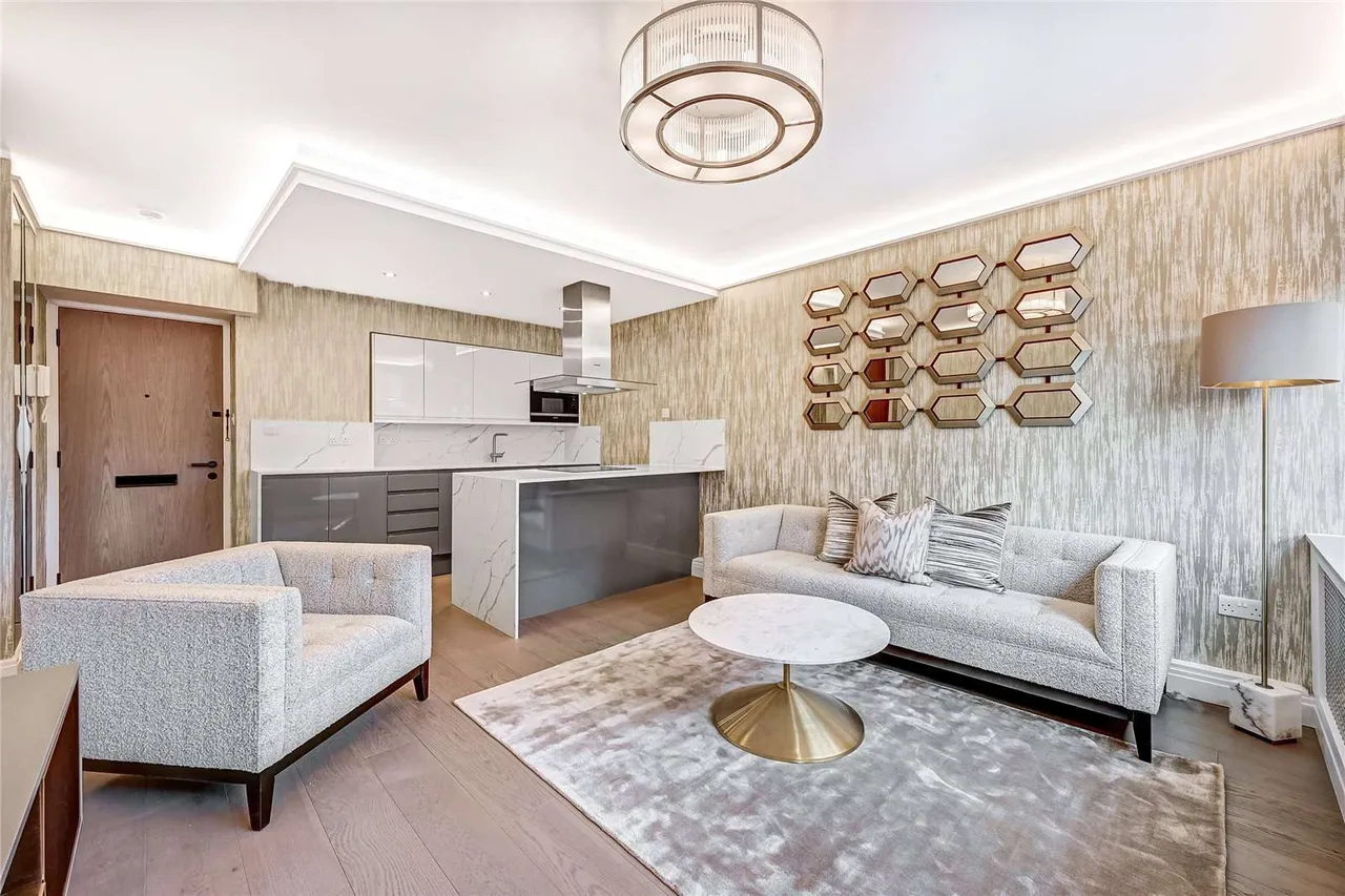 Millbank Court, 24 John Islip Street, Westminster, London, SW1P 4LG, photo 4