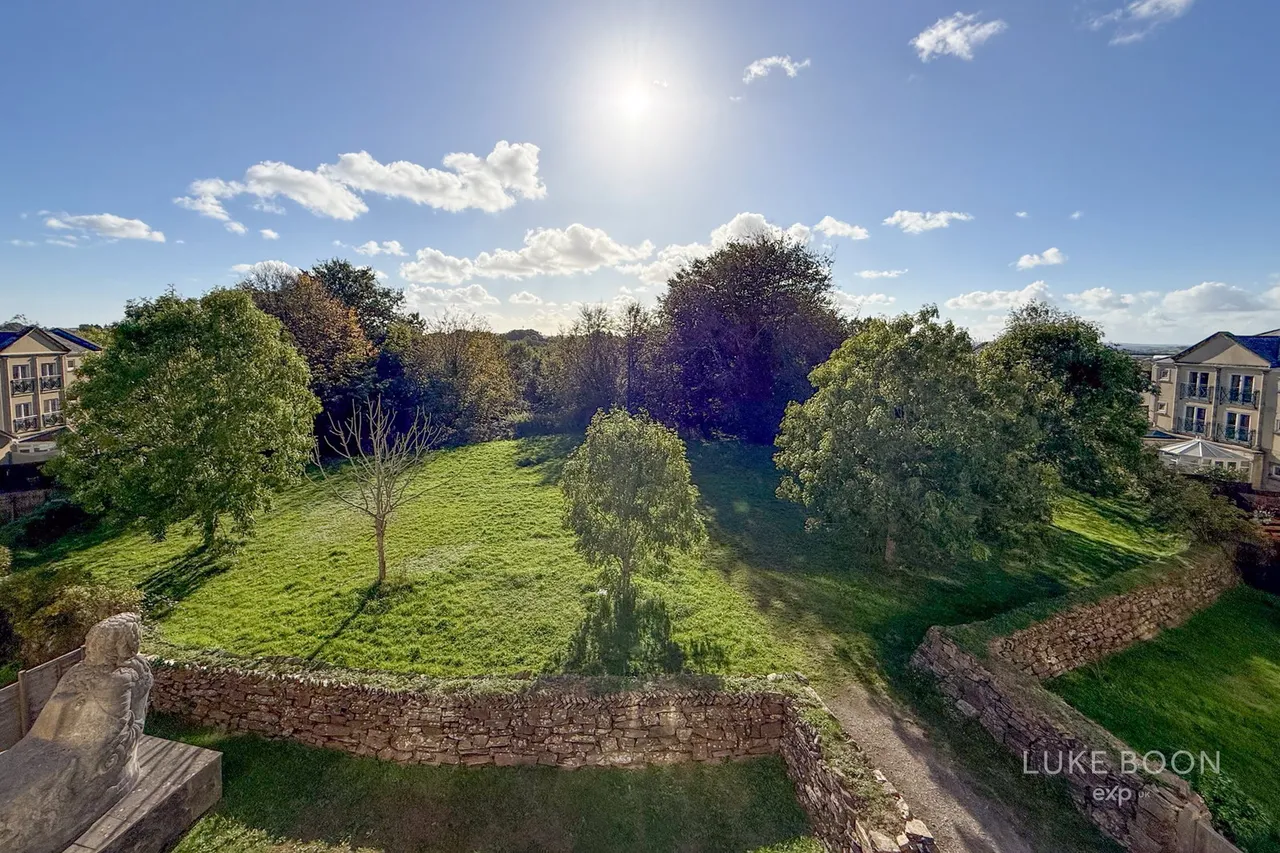 Aberdeen Avenue, Manadon Park, PL5, photo 5