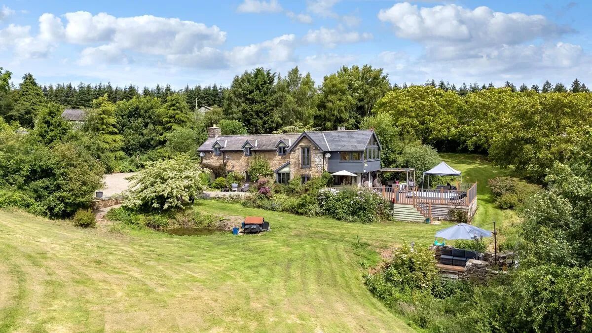 3 bed house for sale, Stanage, Knighton, LD7