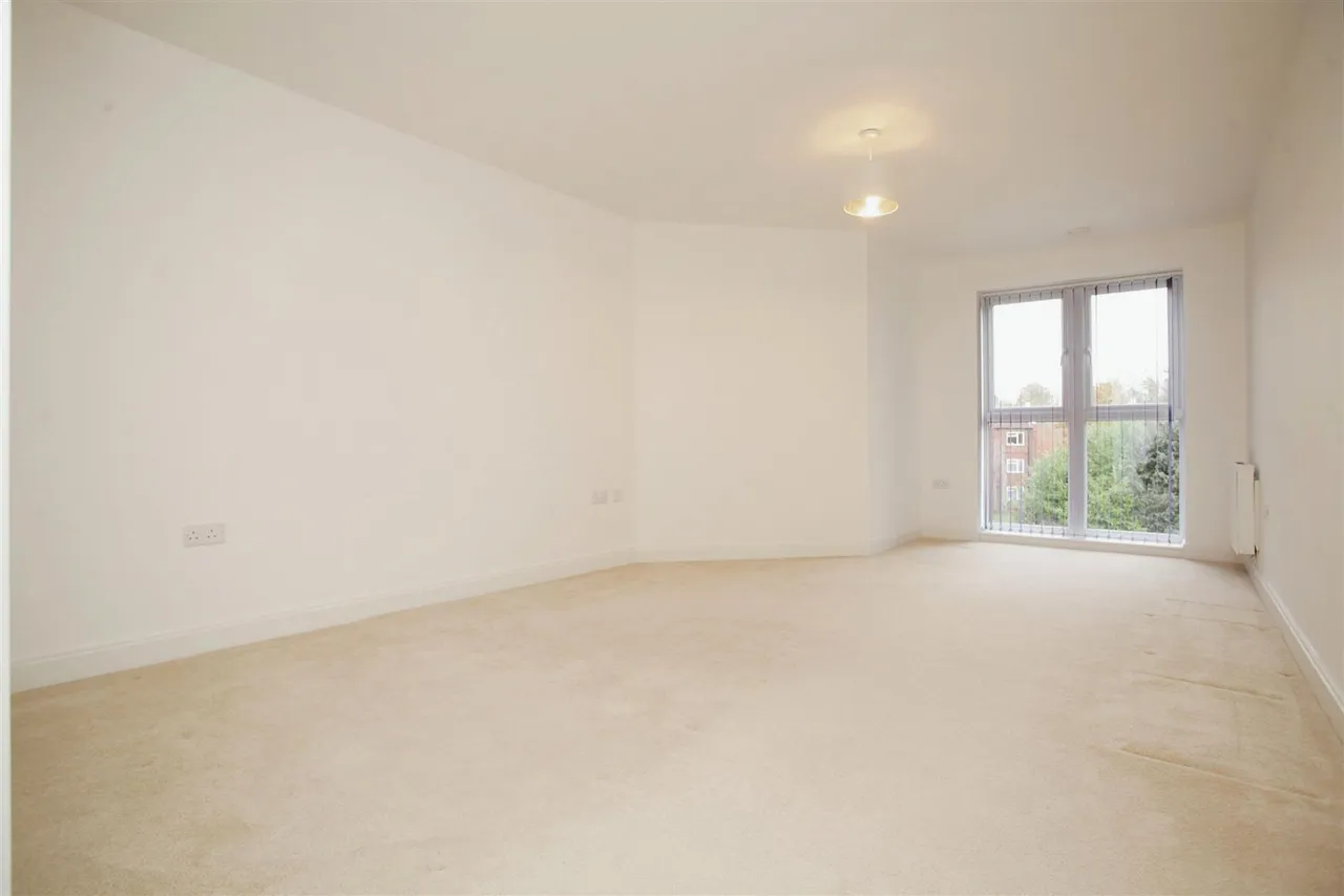 Church Street, Nuneaton, CV11, photo 2