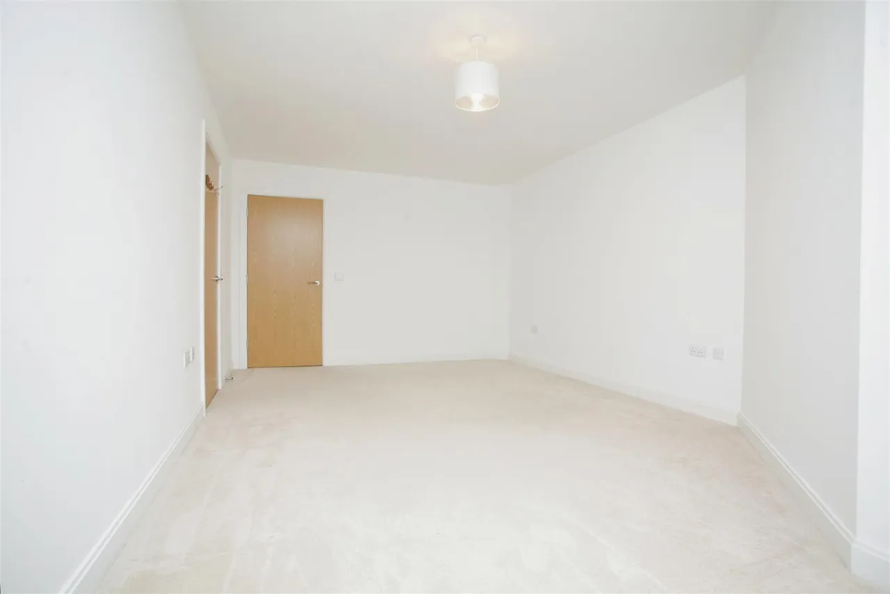 Church Street, Nuneaton, CV11, photo 8