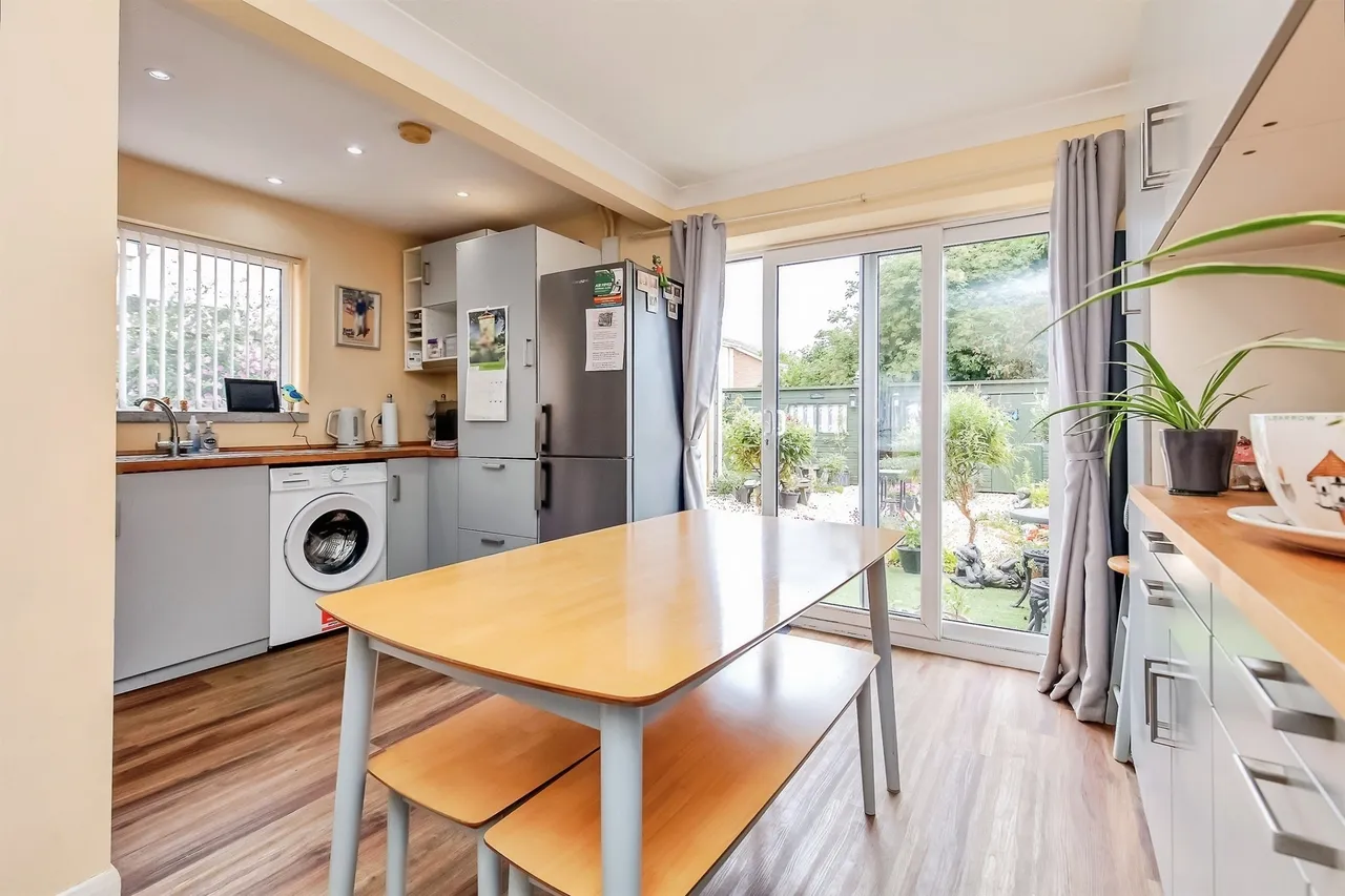 Meadow Lane, Ryhall, PE9, photo 7