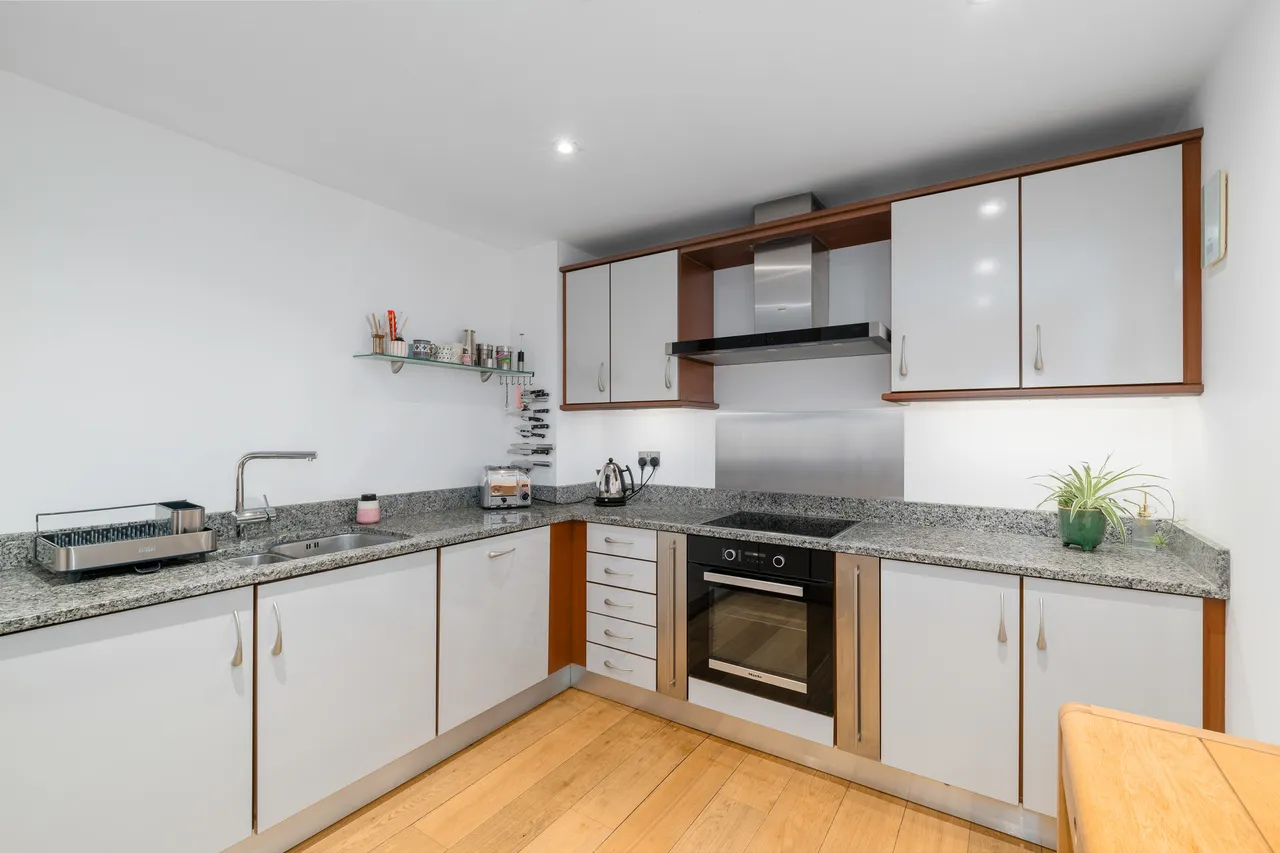 Martin Lane, London, EC4R, photo 3