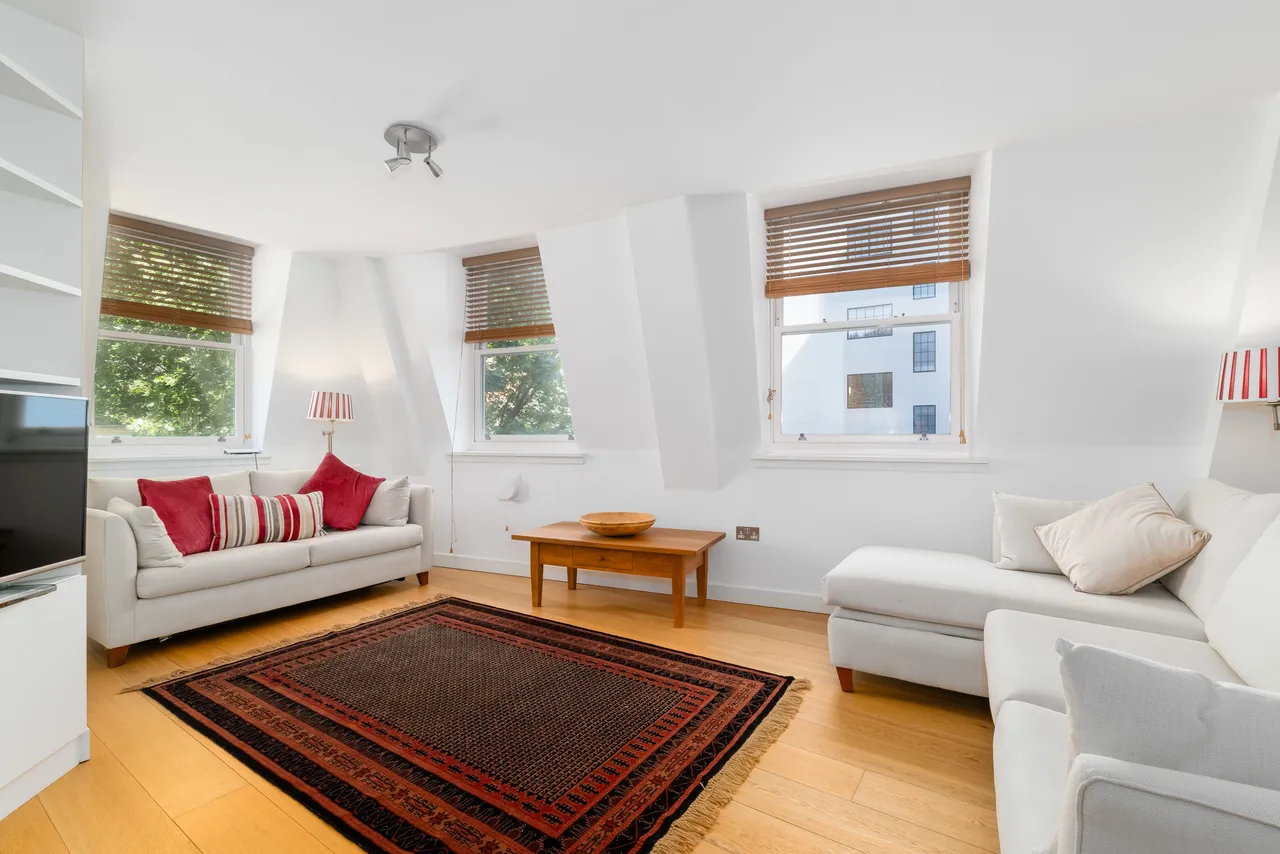 Martin Lane, London, EC4R, photo 4