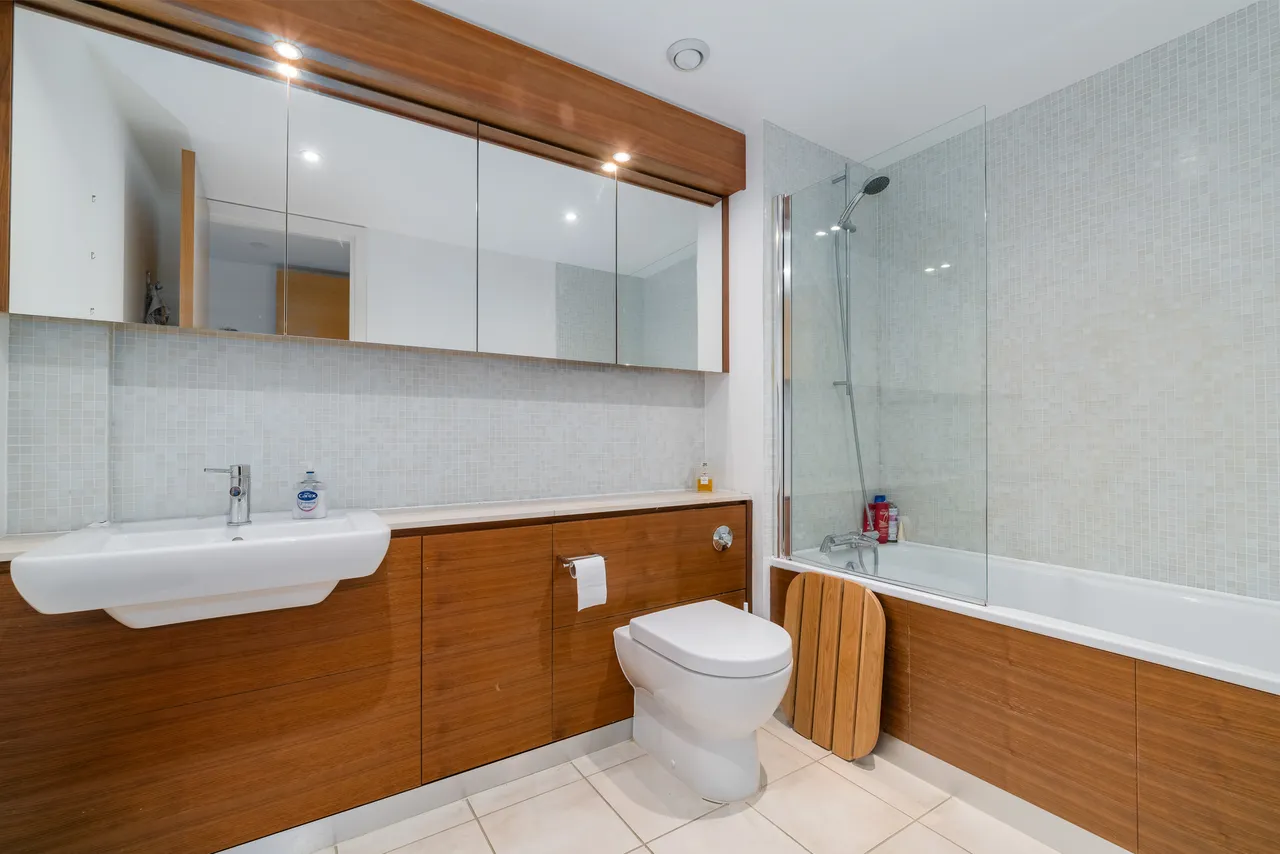 Martin Lane, London, EC4R, photo 8