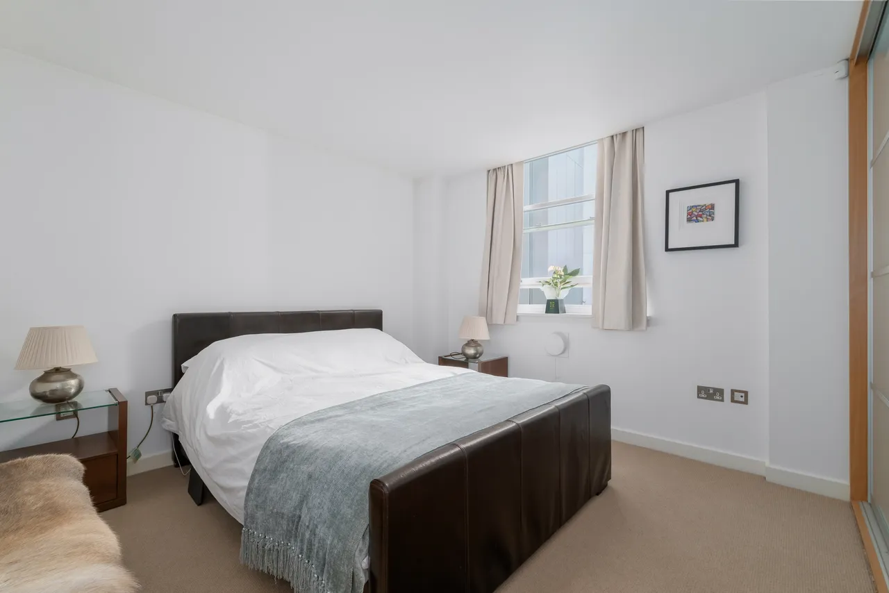 Martin Lane, London, EC4R, photo 6