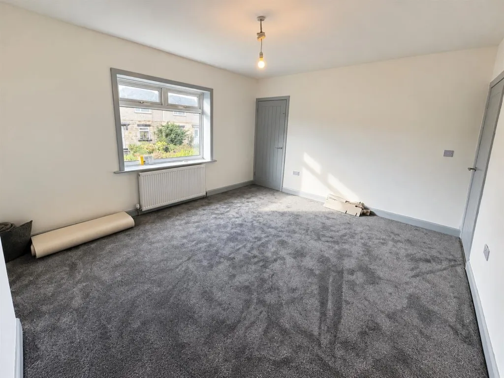 Albert Avenue, Shipley, BD18, photo 6