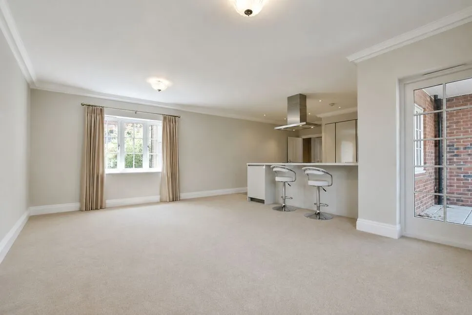 Brockley Square, Wilmslow, Cheshire, SK9, photo 3