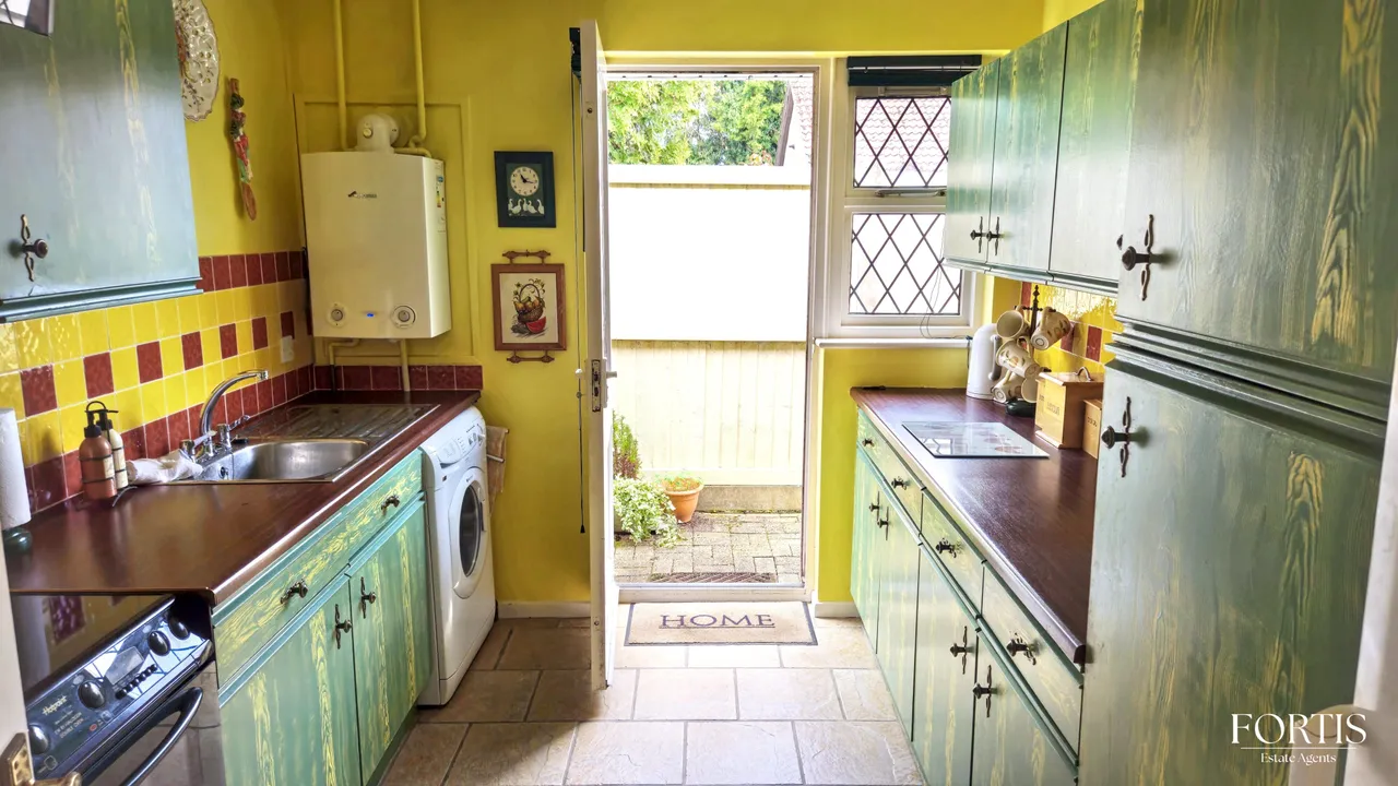 Nant Y Dowlais, Cardiff, CF5, photo 8