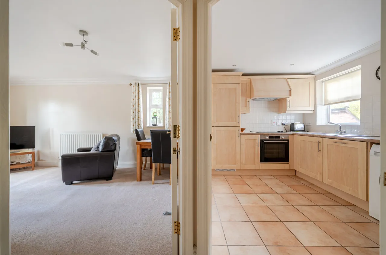 Hursley Road, Chandler's Ford, SO53, photo 4